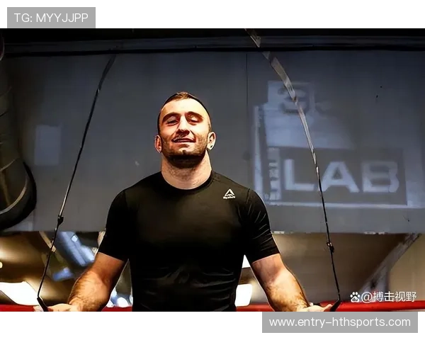 世界拳赛爆点:猛将KO对手三连胜 世界拳赛爆点:猛将KO对手三连胜